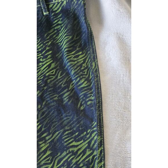 Tiger Mist I.AM.GIA Tali Tiger Denim Flare Pant Blue & Green Print NWT LARGE - Picture 6 of 11